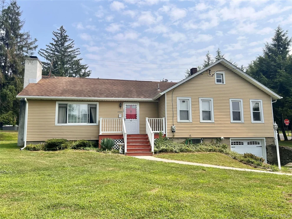 Unit for sale at 135 Viola Street, Shawangunk, NY 12589