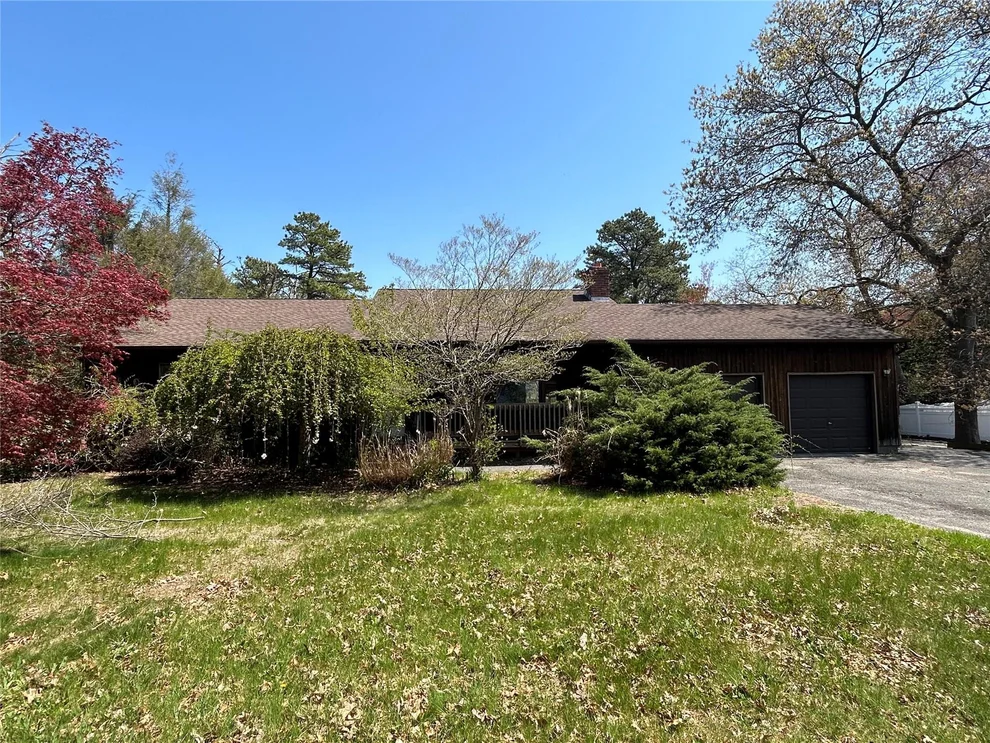 Unit for sale at 157 A Chestnut Street, Brookhaven, NY 11766