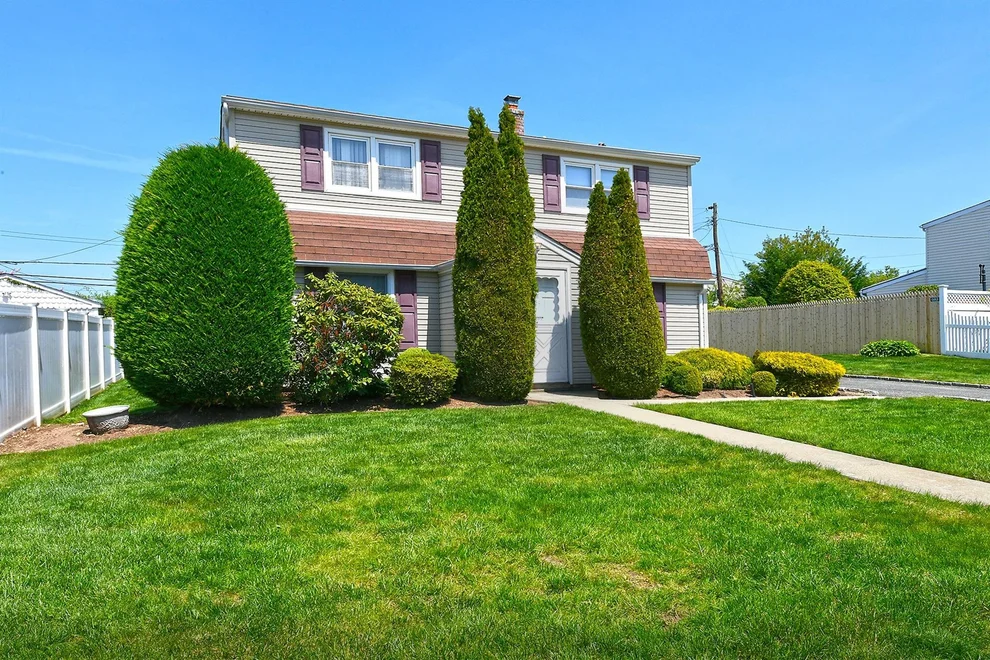 Unit for sale at 30 Castle Lane, Hempstead, NY 11756