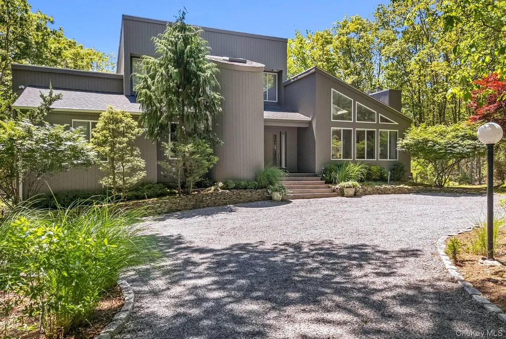 Unit for sale at 76 Island View Drive W, Southampton, NY 11963