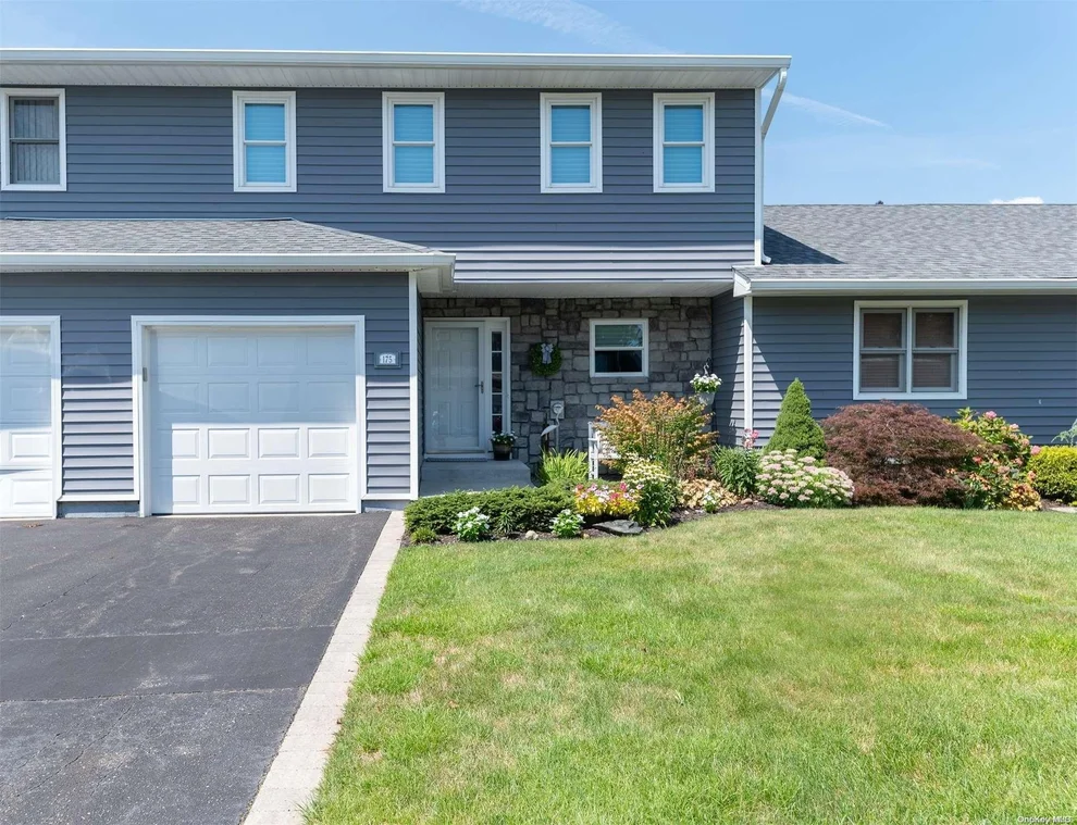 Unit for sale at 175 Alicia Drive, Babylon, NY 11703