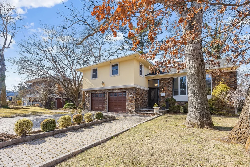 Unit for sale at 324 Hungry Harbor Road, Hempstead, NY 11581