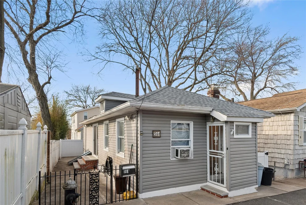 Unit for sale at 56 1/2 Edgewater park, New York, NY 10465
