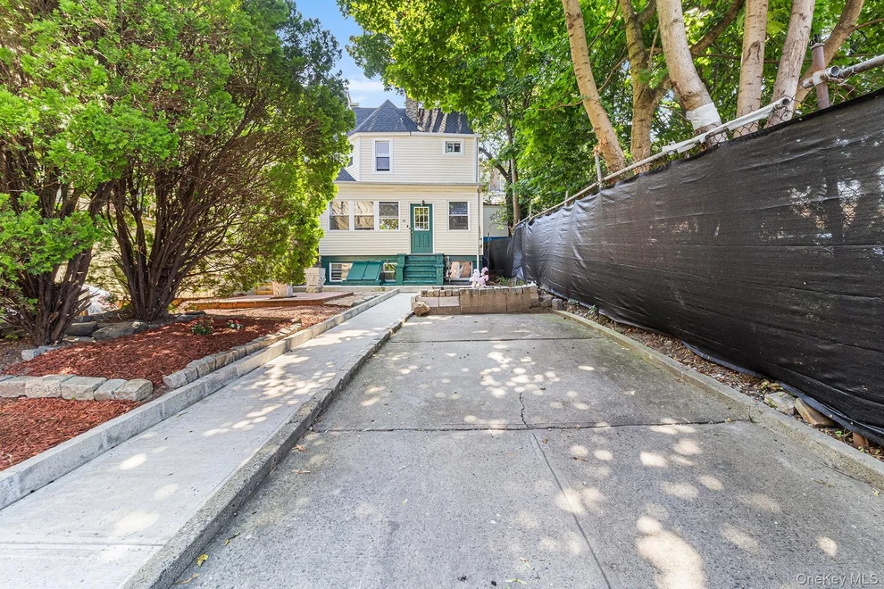 Unit for sale at 264 Woodworth Avenue, Yonkers, NY 10701