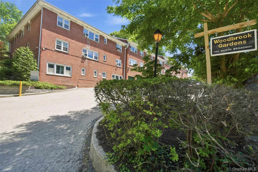 Unit for sale at 140 N Broadway, Greenburgh, NY 10533