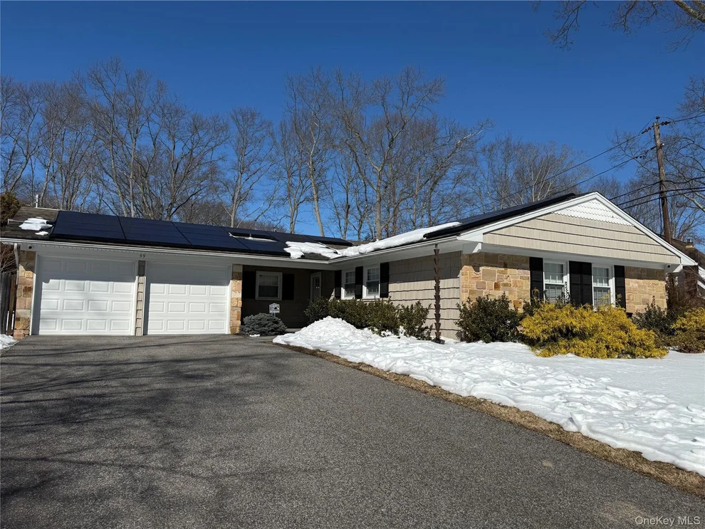 Unit for sale at 59 Sycamore Circle, Brookhaven, NY 11790