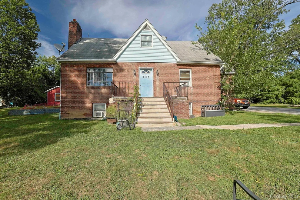 Unit for sale at 156 Temple Hill Road, New Windsor, NY 12553
