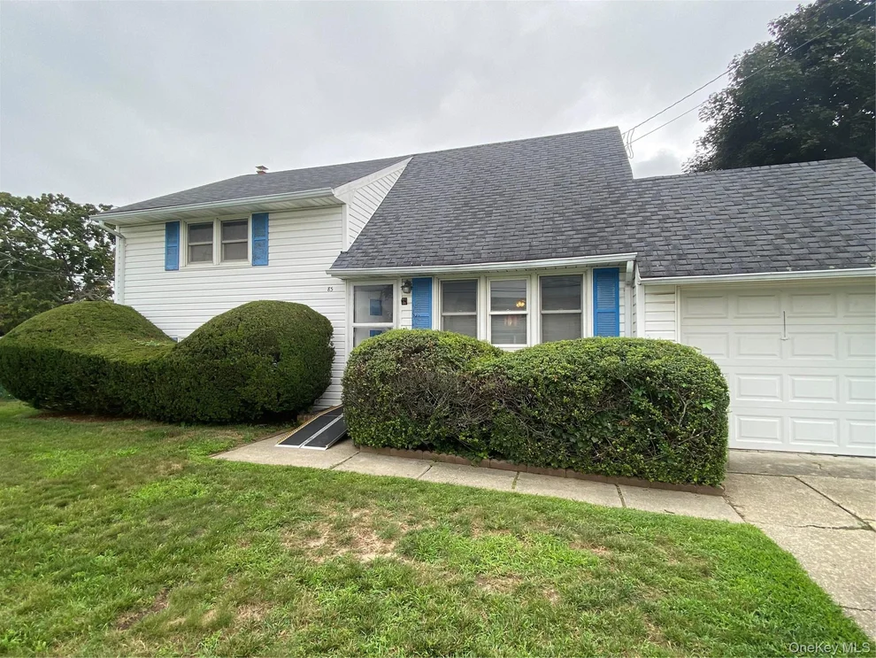 Unit for sale at 85 Stellenwerf Avenue, Islip, NY 11752
