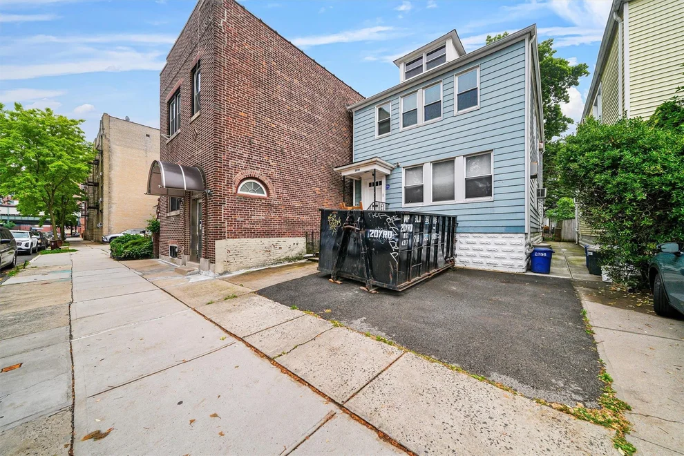 Unit for sale at 2039 Colonial Avenue, New York, NY 10461