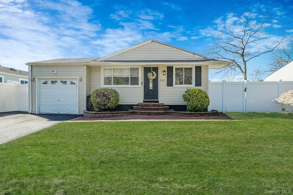 Unit for sale at 50 Lantern Street, Huntington, NY 11743
