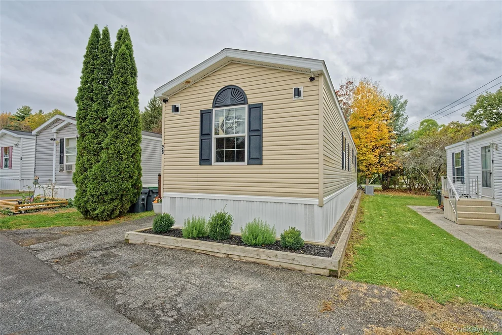 Unit for sale at 28 Matthew Dr, Castleton, Out of Area, NY 12033