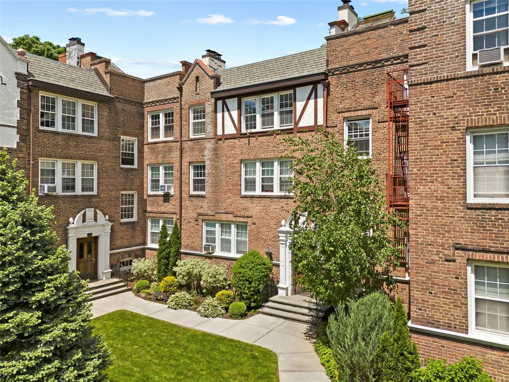 Unit for sale at 87 N Broadway, White Plains, NY 10603
