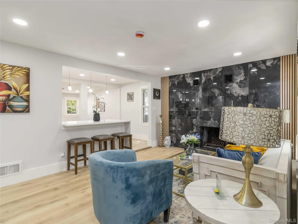 Unit for sale at 4074 Hill Avenue, New York, NY 10466