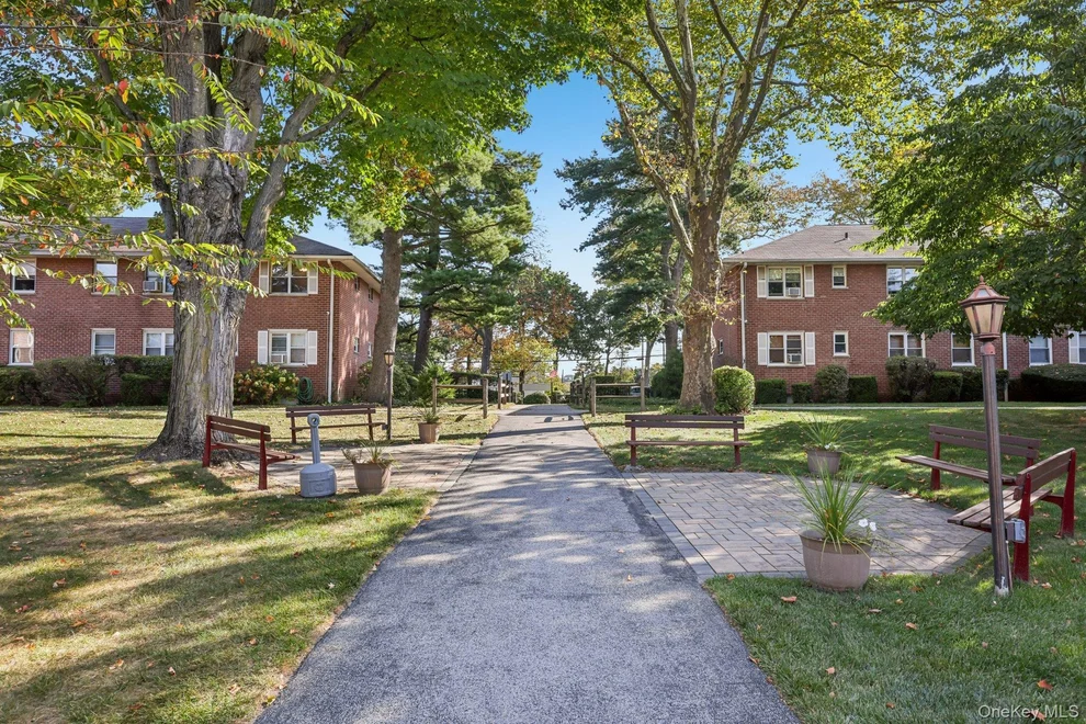 Unit for sale at 121 N Broadway, White Plains, NY 10603