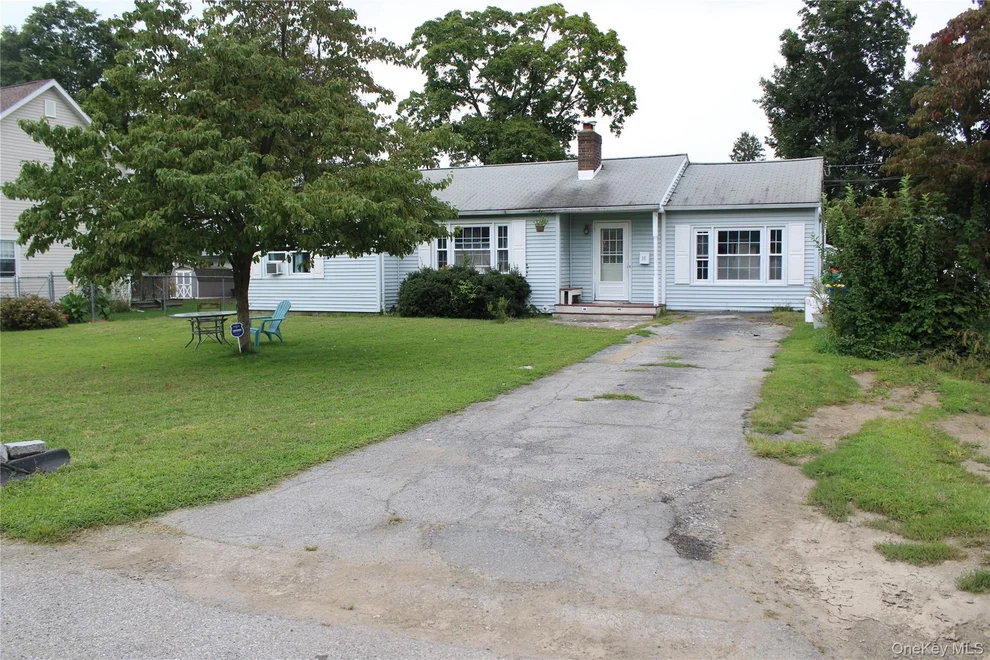 Unit for sale at 15 Caywood Place, Hyde Park, NY 12538