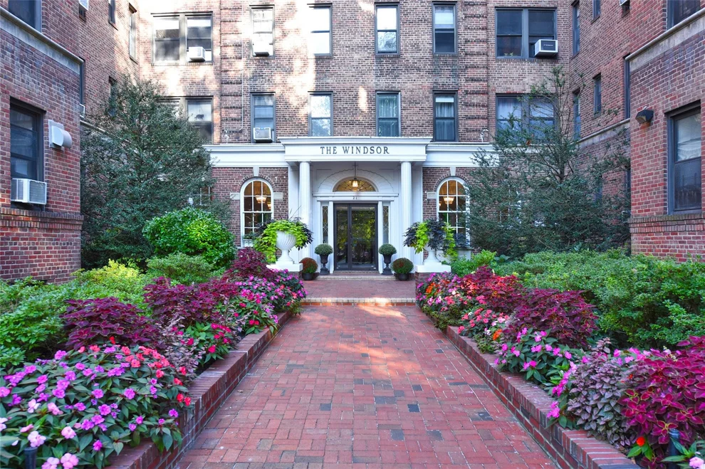 Unit for sale at 21 Barstow Road, North Hempstead, NY 11021