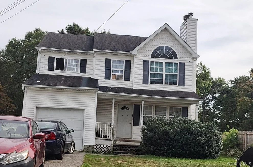 Unit for sale at 80 Patton Avenue, Babylon, NY 11798