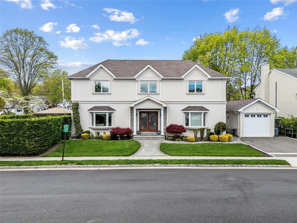 Unit for sale at 37 Maple Street, North Hempstead, NY 11577