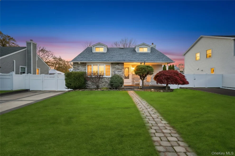 Unit for sale at 22 Herman Avenue, Babylon, NY 11703