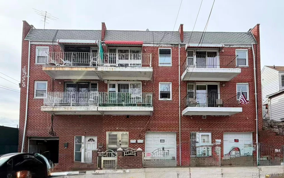 Unit for sale at 43-28 55th Street, New York, NY 11377