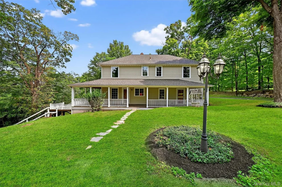 Unit for sale at 25 Derussey Lane, Cornwall, NY 12518
