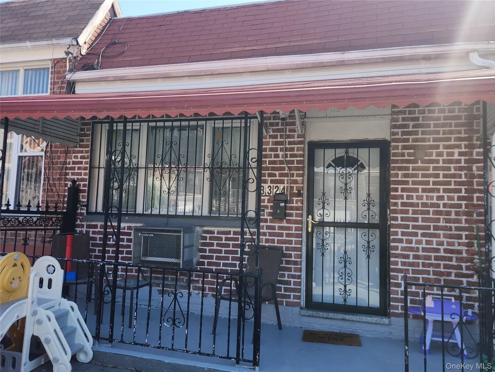 Unit for sale at 3324 Gunther Avenue, New York, NY 10469