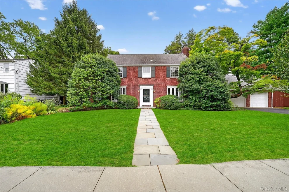 Unit for sale at 18 Observatory Drive, Cortlandt, NY 10520