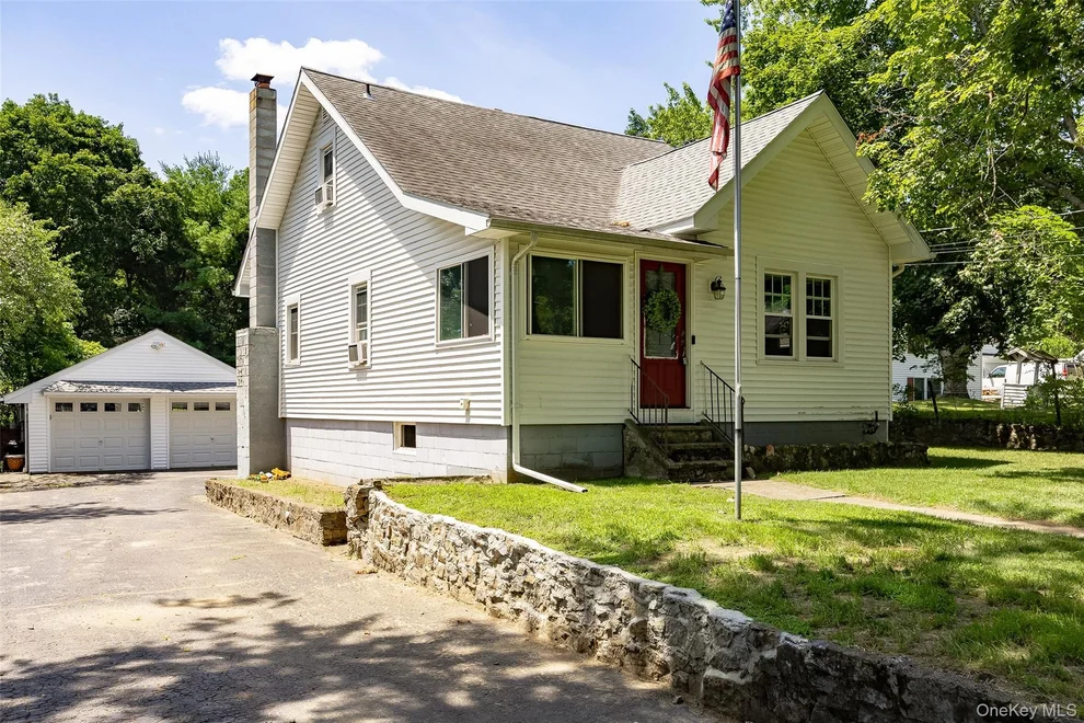 Unit for sale at 17 Townsend Boulevard, Poughkeepsie (Town), NY 12603