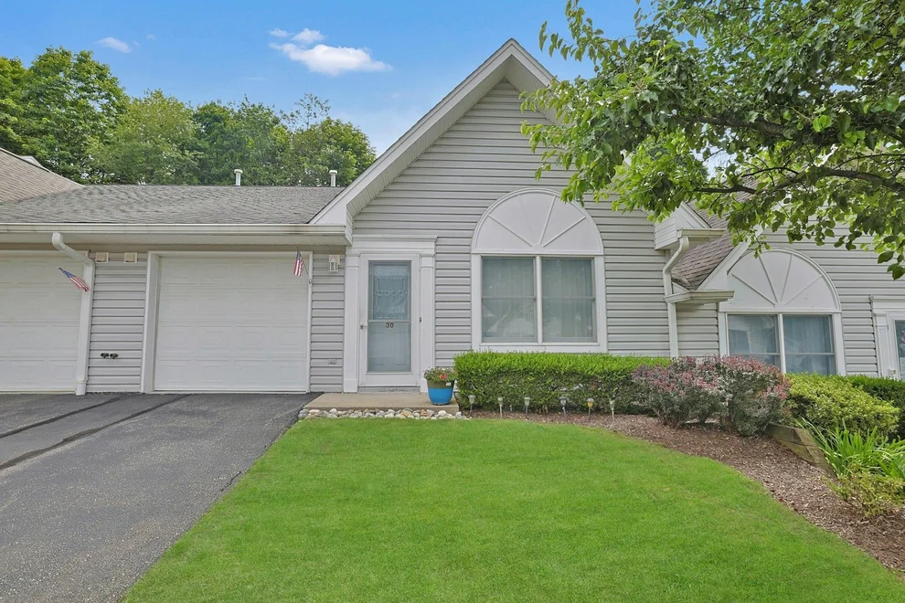 Unit for sale at 30 Windsor Circle, Ramapo, NY 10956