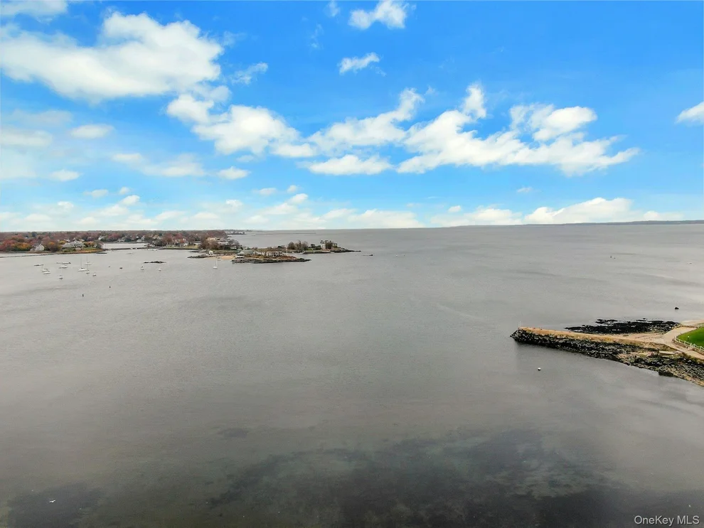 Unit for sale at 1 Echo Bay Place, New Rochelle, NY 10805