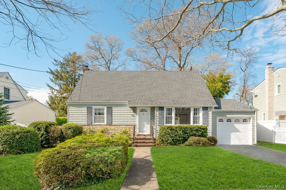 Unit for sale at 3769 New York Avenue, Hempstead, NY 11783