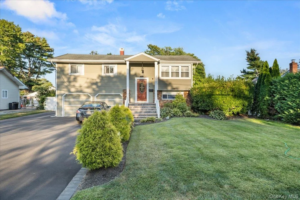 Unit for sale at 211 Washington Avenue, Islip, NY 11717