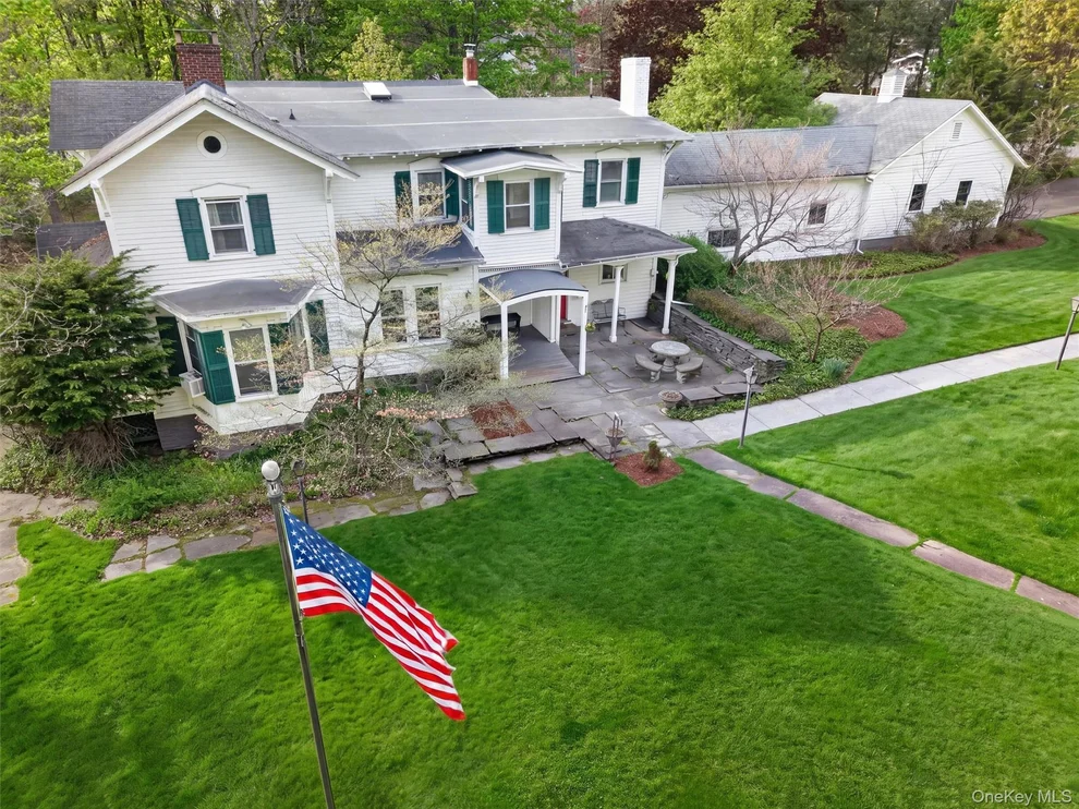 Unit for sale at 219 Husdon Street, Out of Area, PA 18428