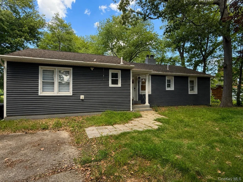 Unit for sale at 7 Lake Drive, Brookhaven, NY 11953