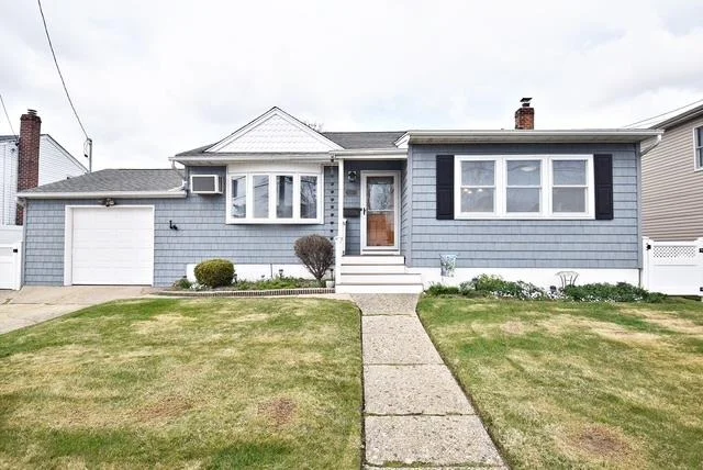 Unit for sale at 251 Farmers Avenue, Babylon, NY 11757