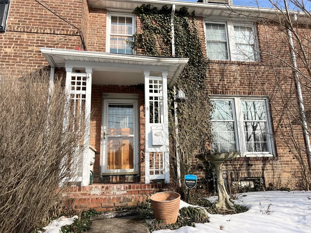 Unit for sale at 8 Bush Avenue, Newburgh (City), NY 12550