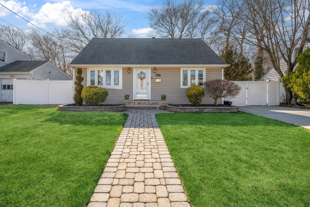 Unit for sale at 1106 South Drive, Hempstead, NY 11566