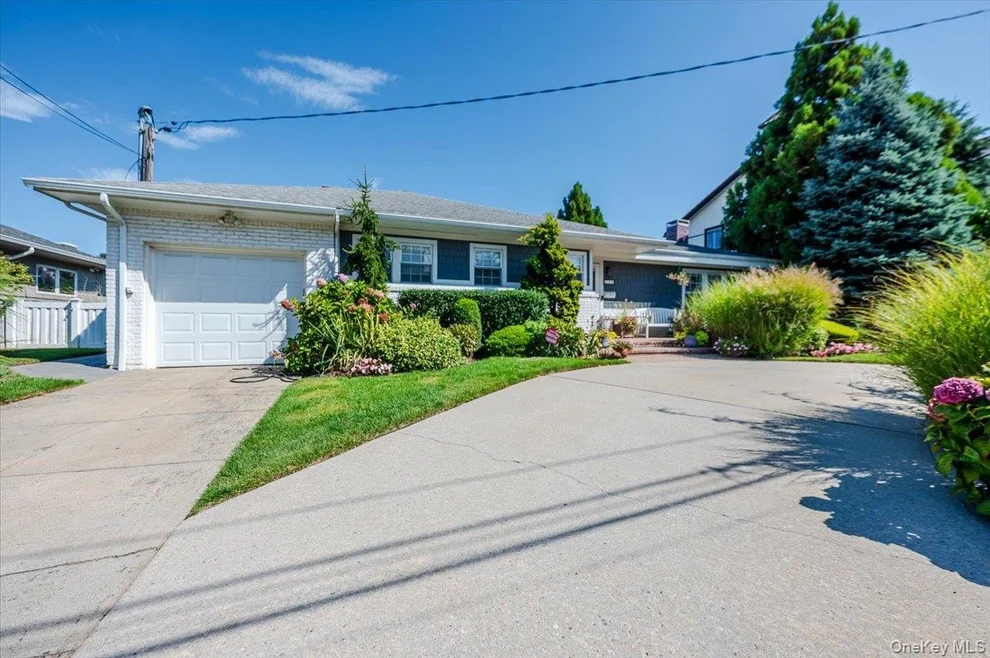 Unit for sale at 114 Erie Avenue, Hempstead, NY 11509