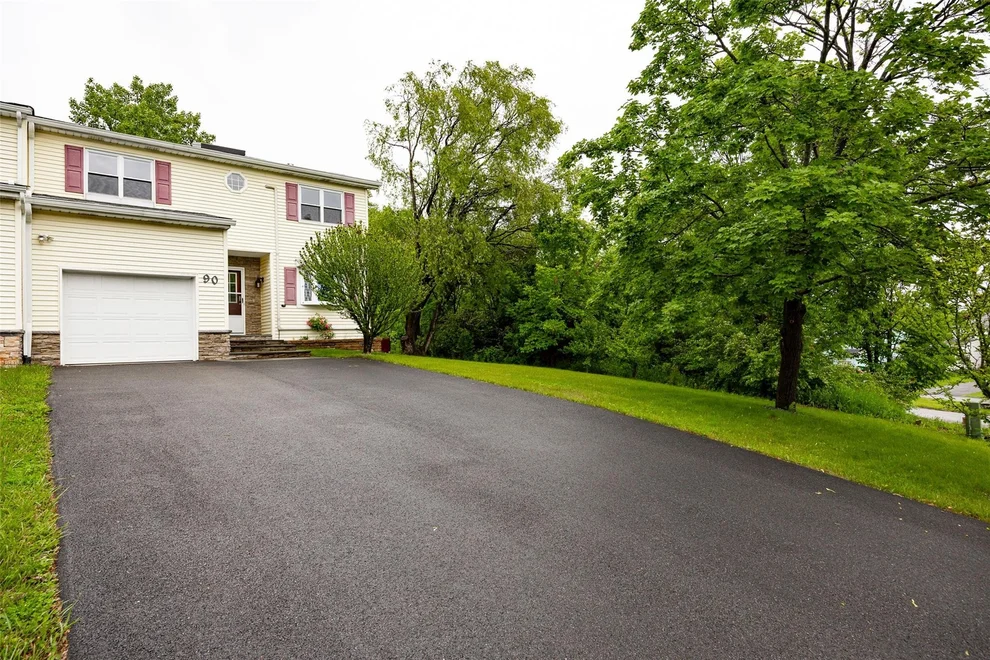Unit for sale at 90 Fieldstone Blvd, Wappinger, NY 12590