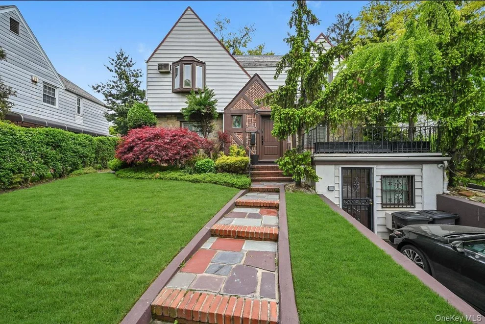 Unit for sale at 138-15 Union Turnpike, New York, NY 11367