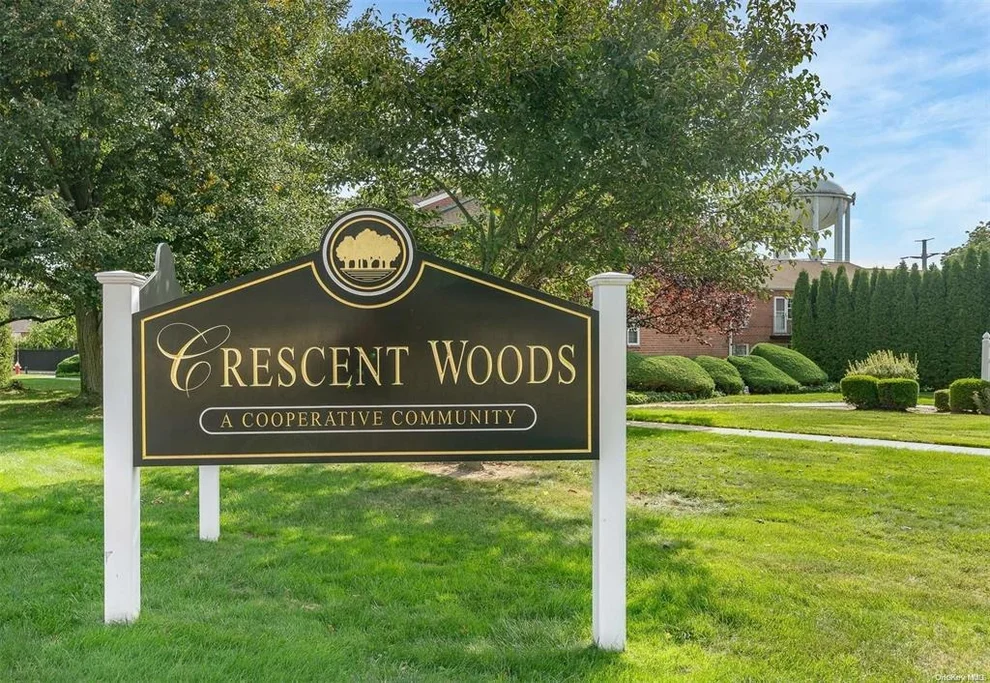 Unit for sale at 307-1 Hicksville Road, Oyster Bay, NY 11714
