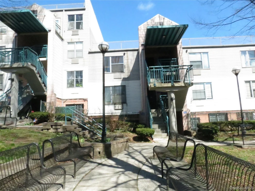Unit for sale at 522 E 159th Street, New York, NY 10451