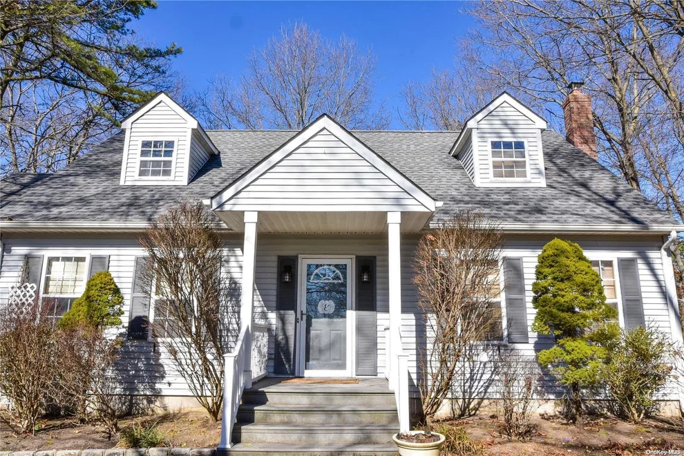 Unit for sale at 5 Dana Court, Brookhaven, NY 11764