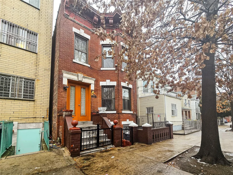 Unit for sale at 100-11 39 Avenue, New York, NY 11368