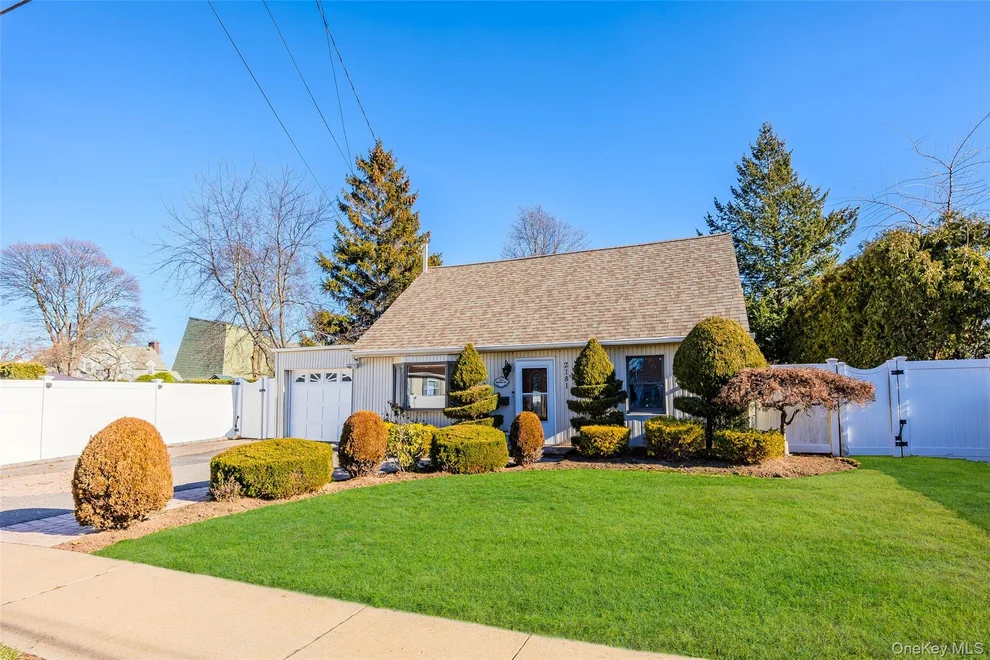 Unit for sale at 2181 Hortense Avenue, Hempstead, NY 11783