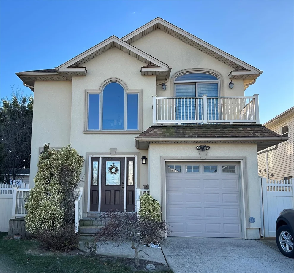 Unit for sale at 466 E Fulton Street, Long Beach, NY 11561
