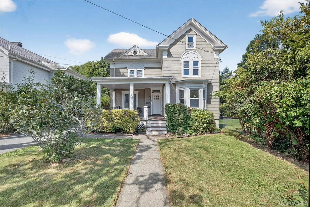 Unit for sale at 192 Main Street, Cornwall, NY 12518