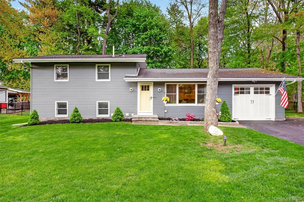 Unit for sale at 19 Scenic Drive, Poughkeepsie (Town), NY 12603