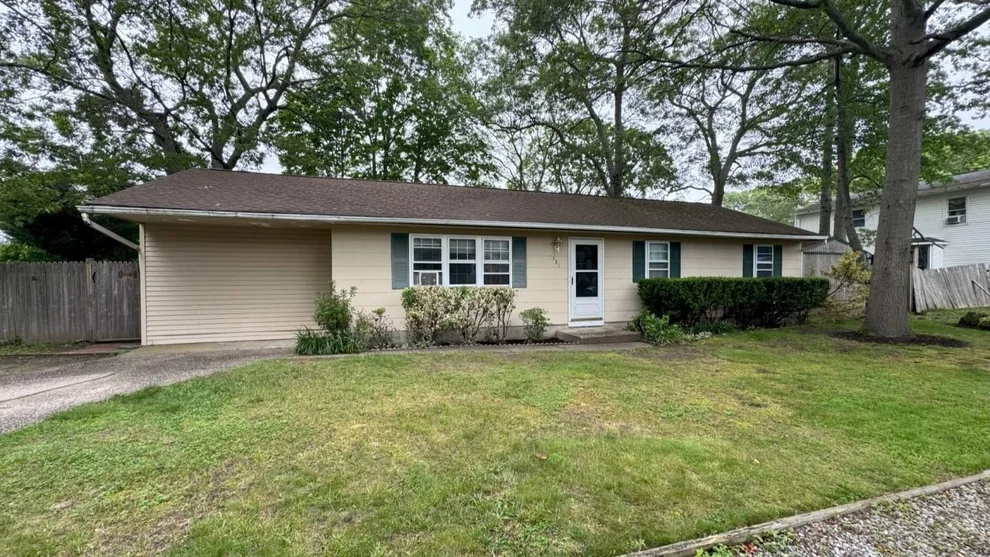 Unit for sale at 381 Grace Street, Islip, NY 11741