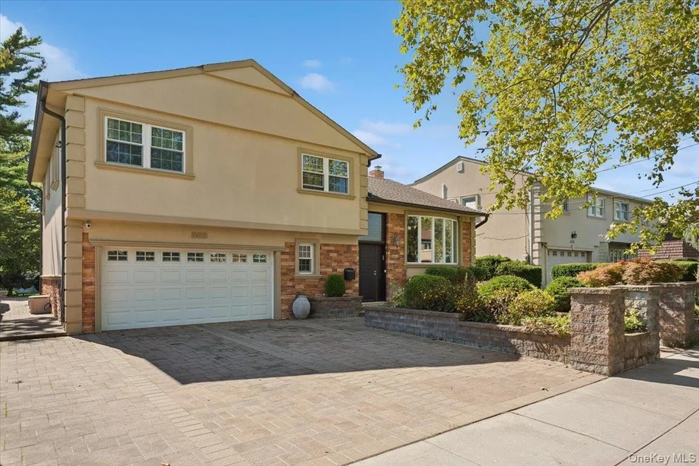 Unit for sale at 553 Amherst Drive, Hempstead, NY 11598